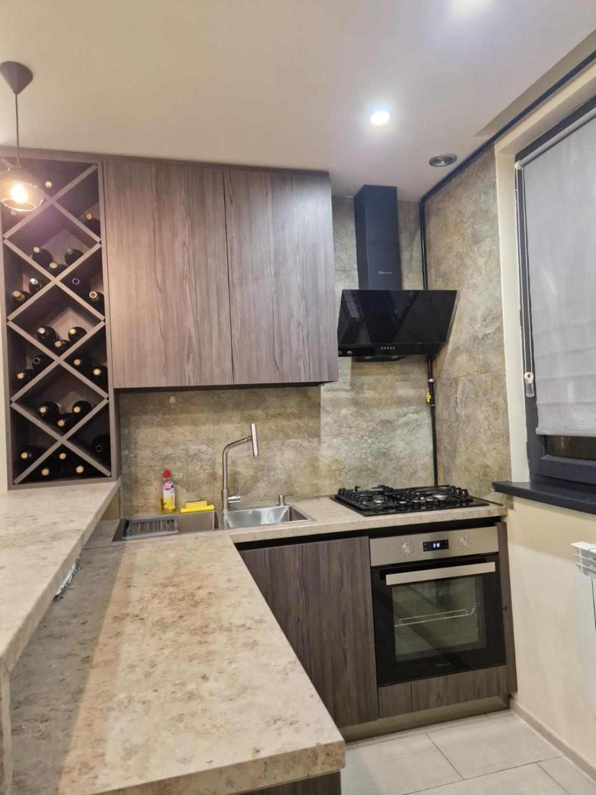Comfortable Apartment In The Centre Of Yerevan 002 Eksteriør billede